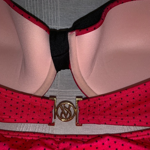 Victorias Secret Bikini - Picture 4 of 6